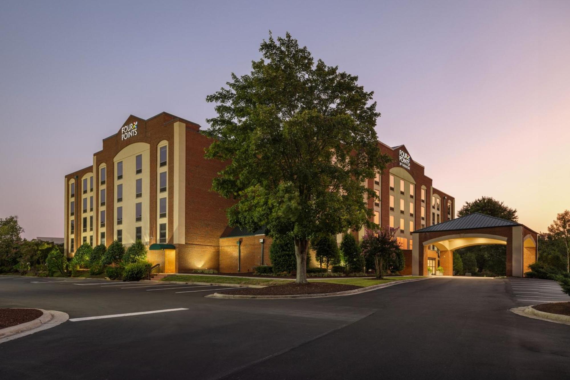 Four Points By Sheraton Greensboro Airport Екстериор снимка