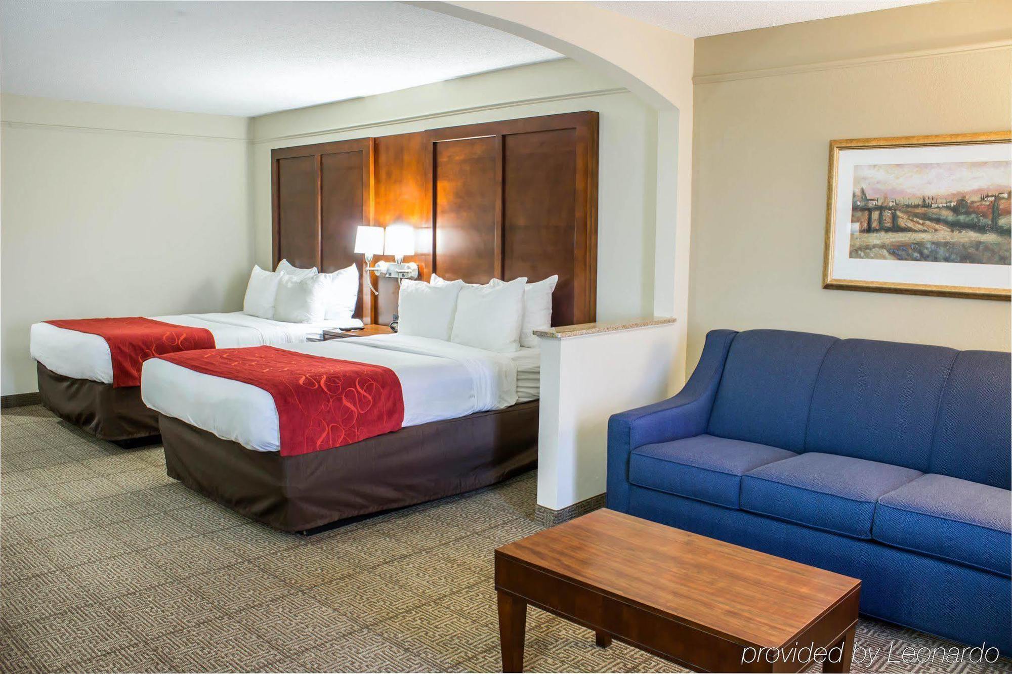 Four Points By Sheraton Greensboro Airport Екстериор снимка